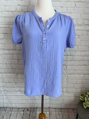 Women's Lavender Textured Button Henley Top